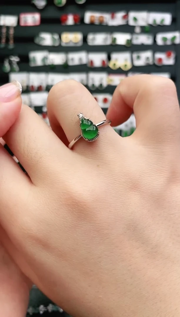 翡翠戒指银S925镶嵌戒指