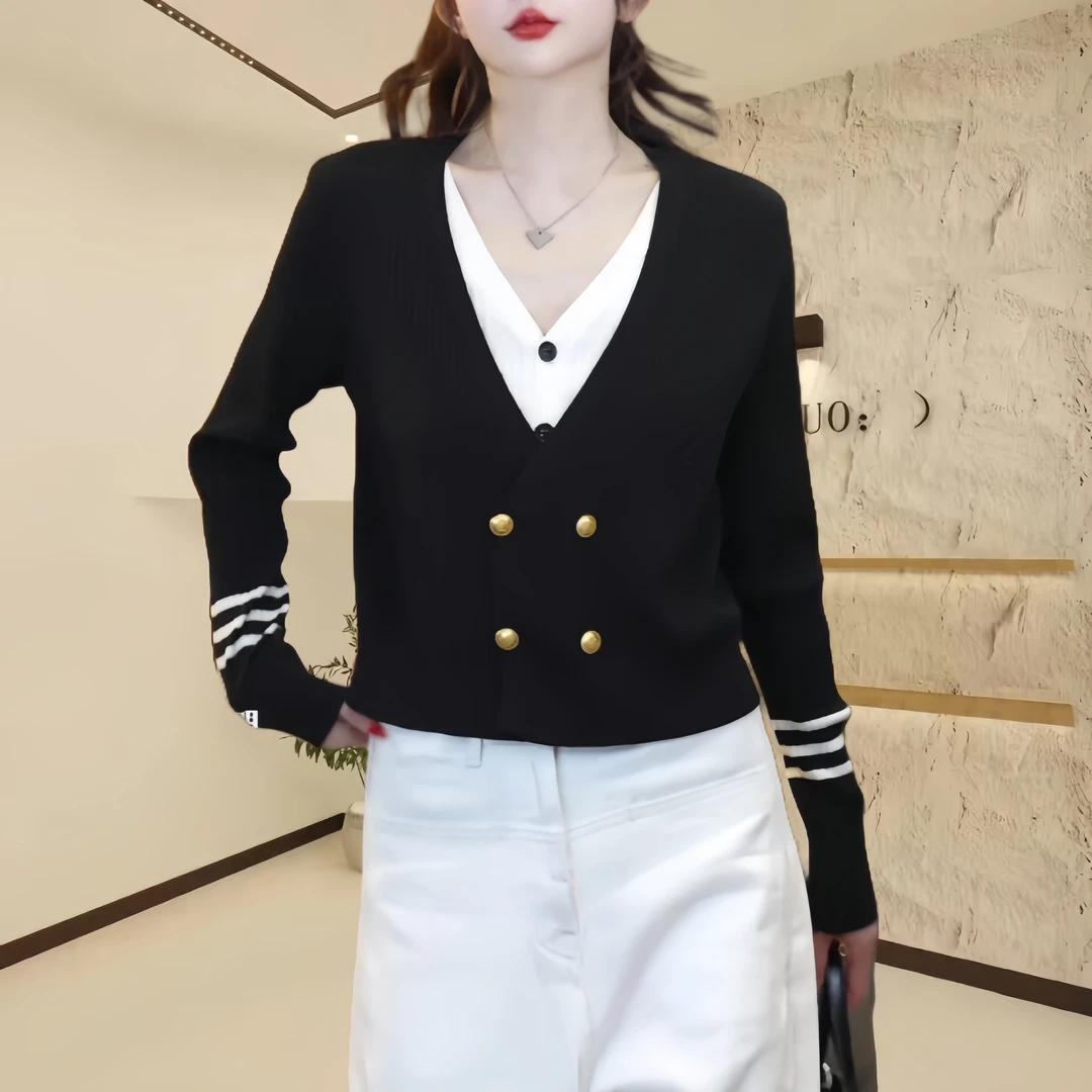 2025新款春韩版V领双排扣假两件针织开衫外套显瘦百搭休闲气质