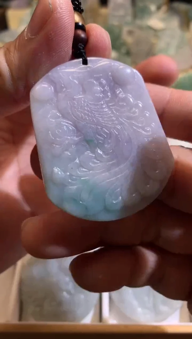 【闪购商品】翡翠颈饰未镶嵌02/17/253