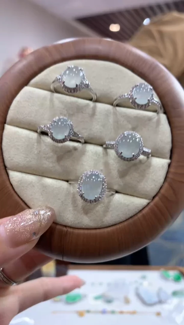 【闪购商品】翡翠戒指银S925镶嵌戒指（配耳包）多样性发货1件