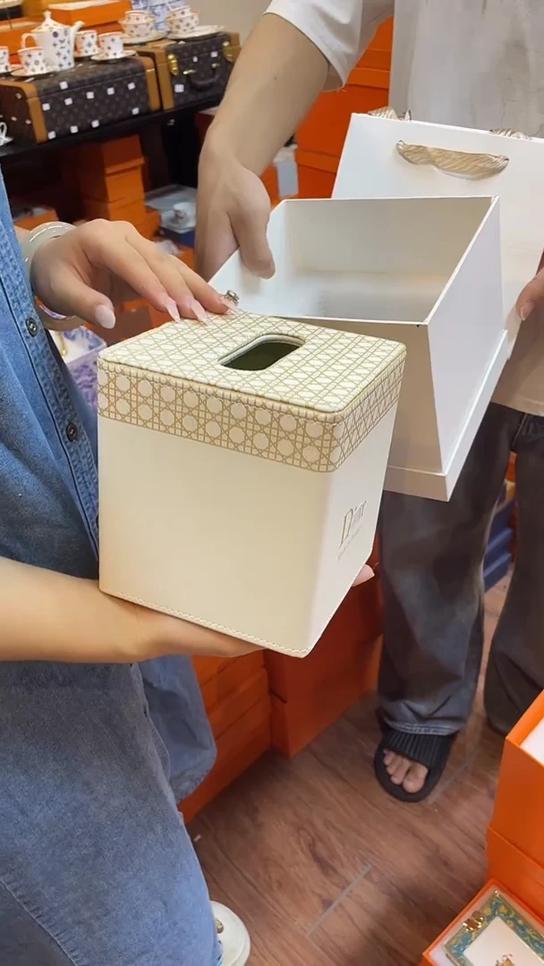 杯鸿辉家品牌瓷器，京东包邮！