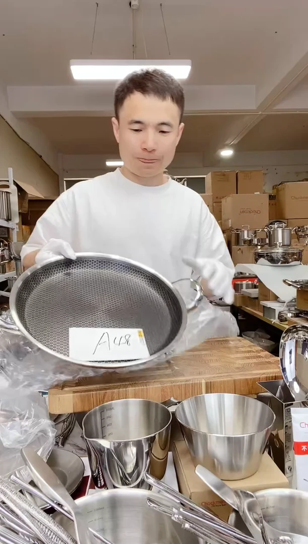 不锈钢A48 微瑕卓德铭32cm烤盘