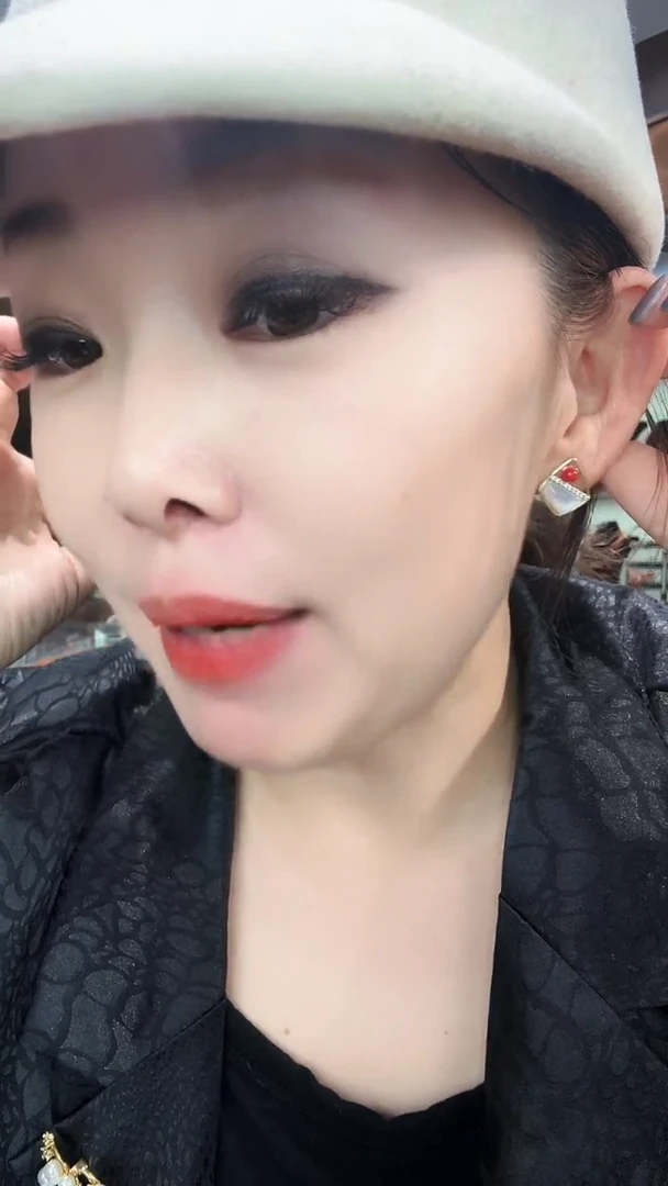 简单时尚百搭 耳钉