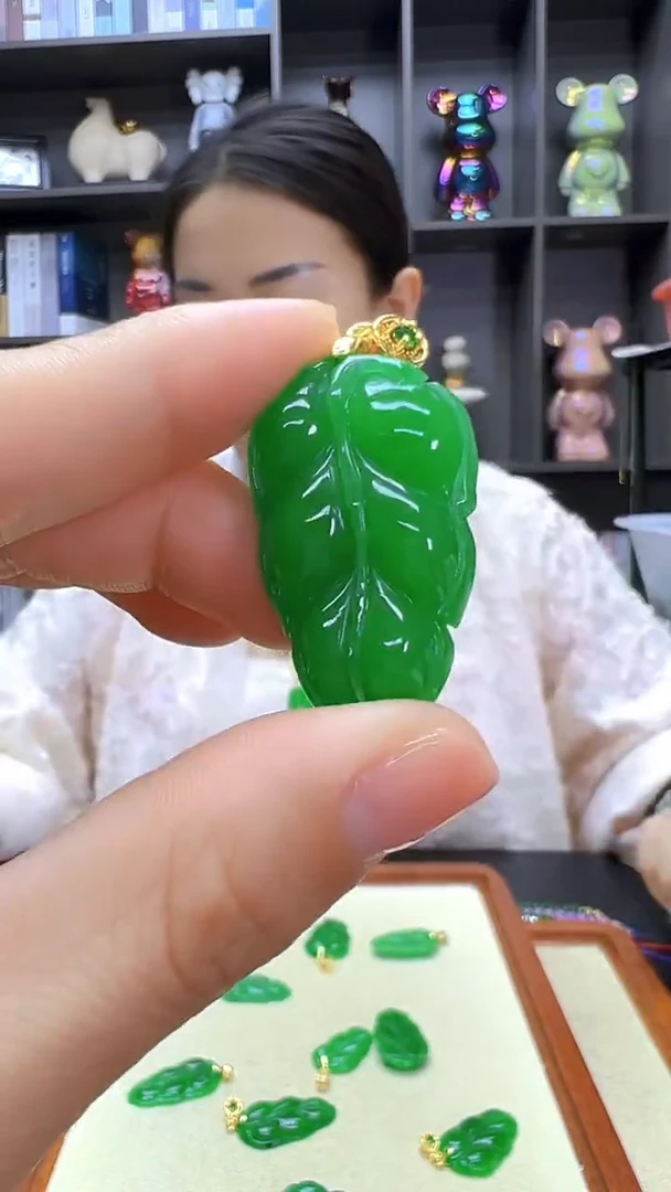 翡翠14K金镶嵌颈饰沉白diy劲饰