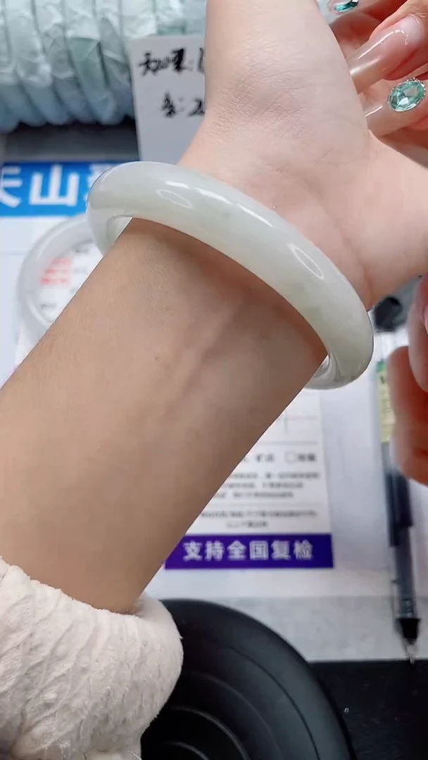 未镶嵌手镯石英质玉159-59/60