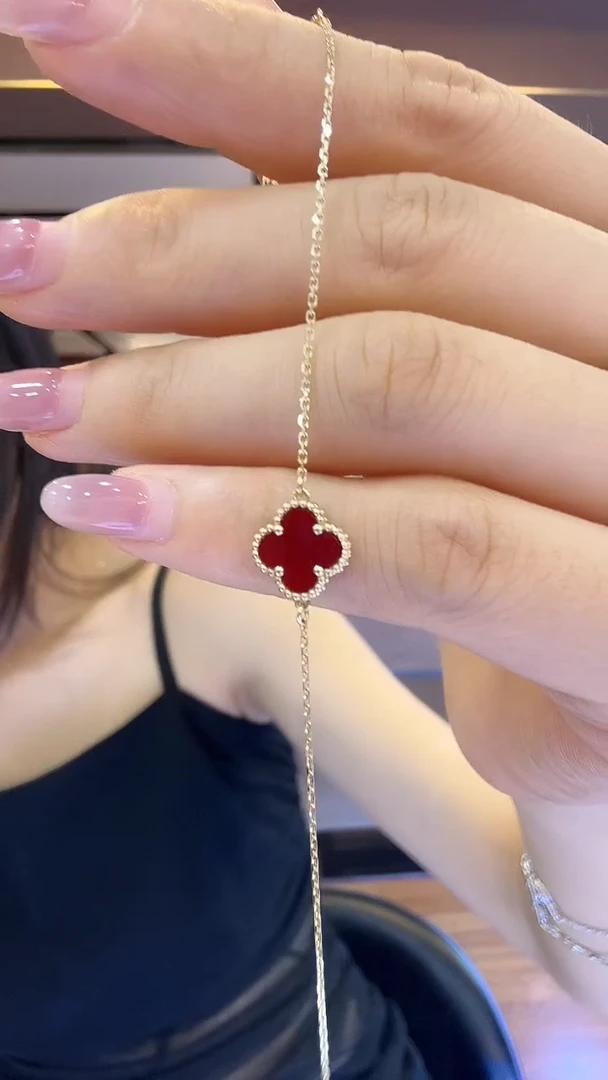 玛瑙/玉髓手链18K金镶嵌手链