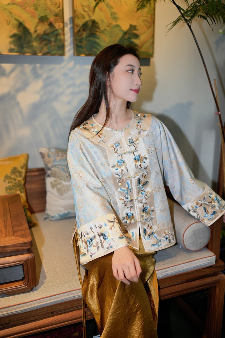 蓝大【青瓷韵】桑蚕丝圆领长袖外套7601