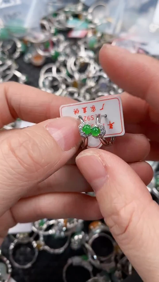 银S925镶嵌戒指翡翠10-10-10     2