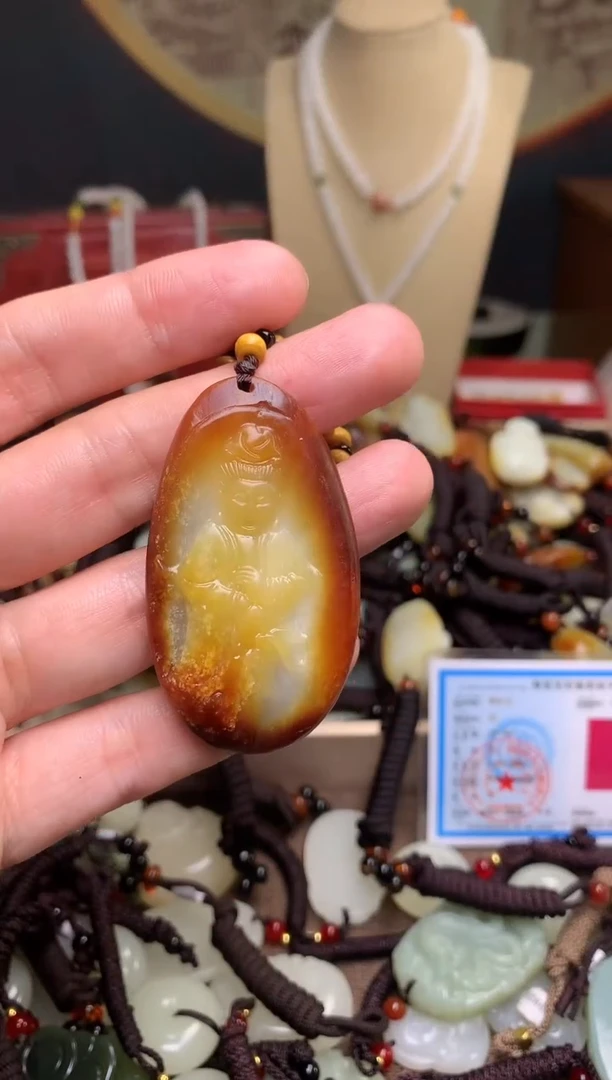 颈饰未镶嵌和田玉新疆料青海料清水和田玉吊坠