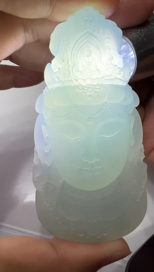 定制翡翠未镶嵌观音