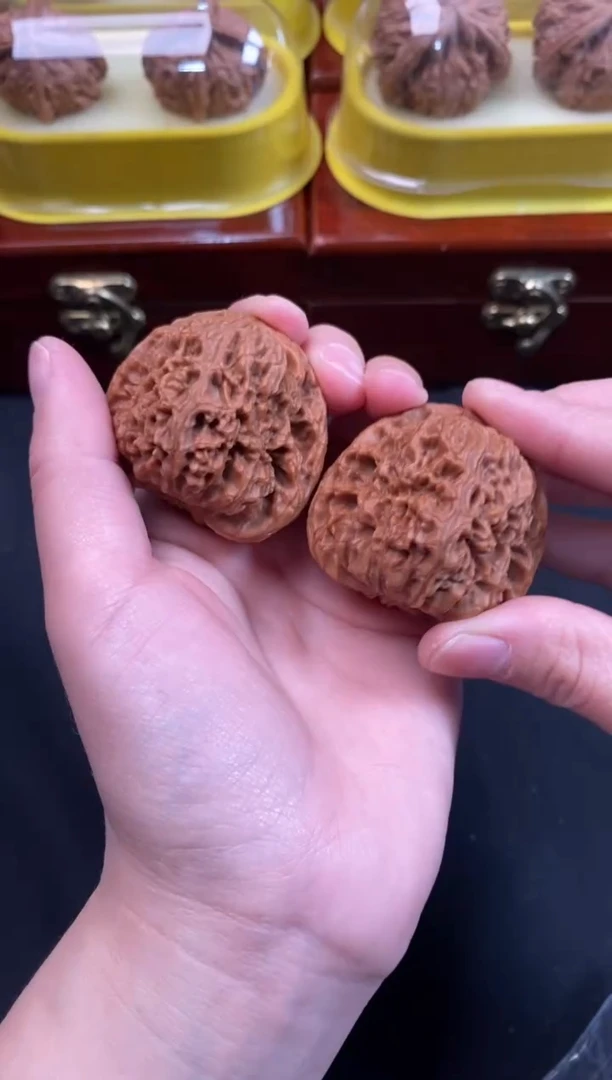 把件文玩核桃南疆石42尺w112