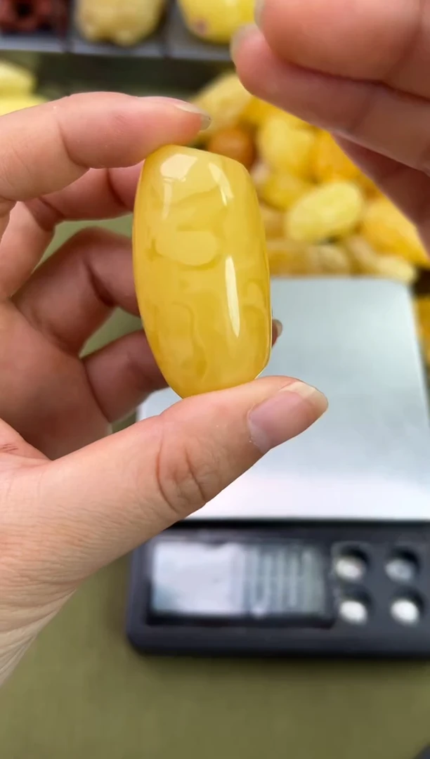 裸石琥珀未镶嵌琥珀蜜蜡吊坠