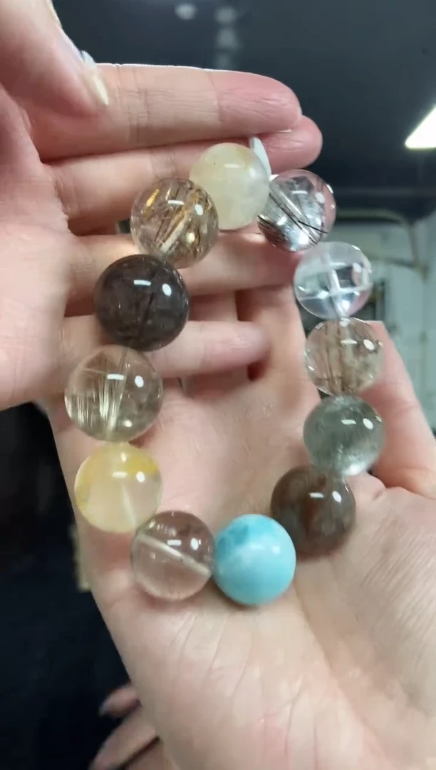 【闪购商品】水晶手串未镶嵌多样性发其一颜色微差