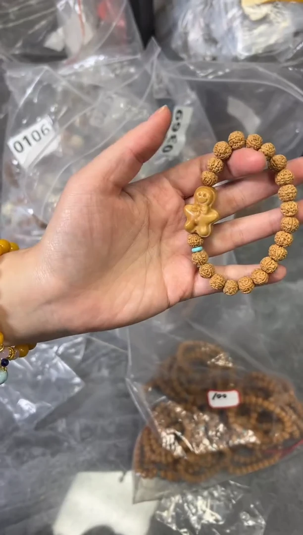 金刚菩提手串小金刚姜饼人原创款手串[0074]