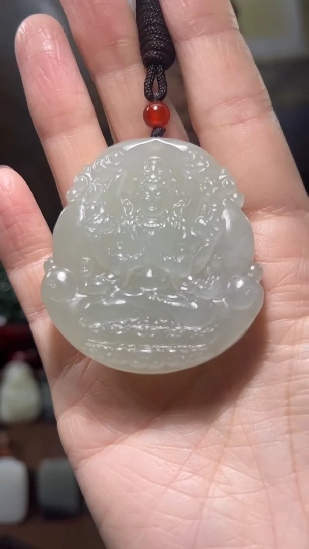 颈饰未镶嵌和田玉·