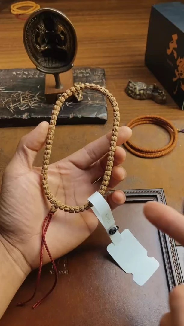 柏香籽/百香籽手串A04【方块手持】