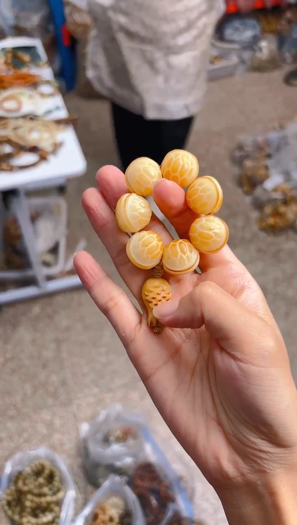 吊坠菩提根/象牙果富甲天下手捻 黄色