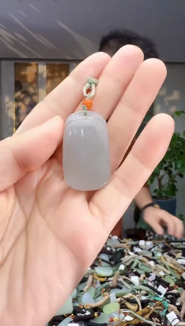 未镶嵌和田玉挂件拍一发一