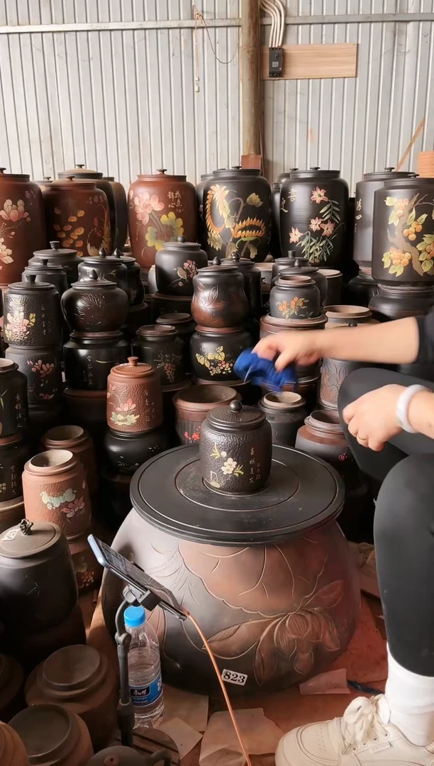 【闪购商品】壶瑕疵茶叶罐黑色100克 321