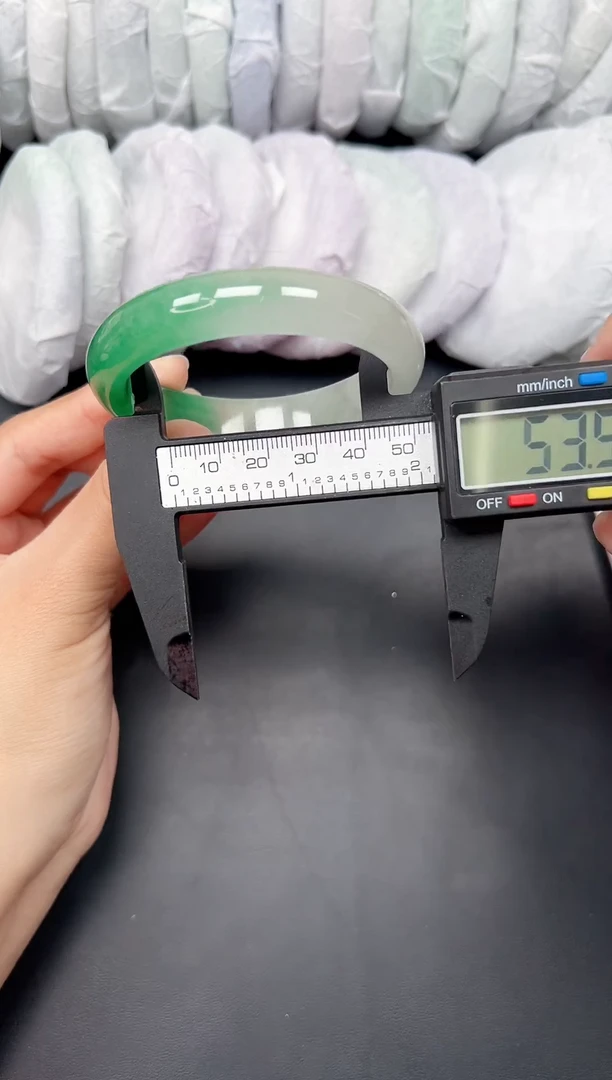 精品手镯，一物一拍P036