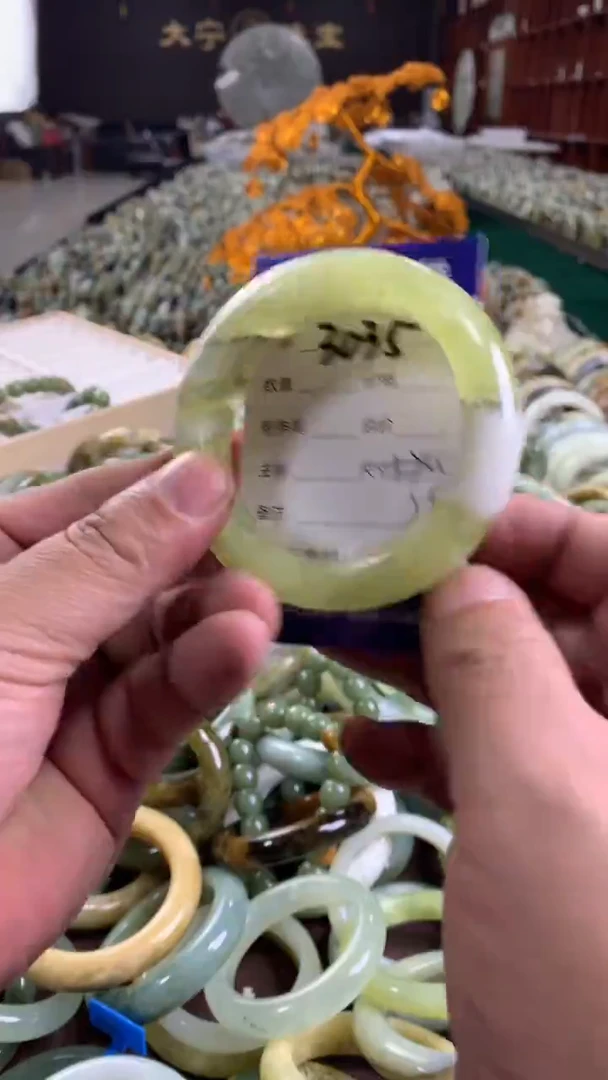 未镶嵌蛇纹石玉手镯3035