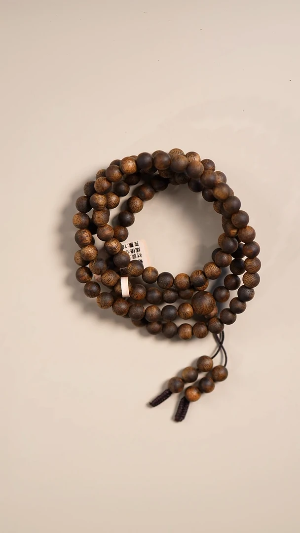 沉香奇楠圆珠0.7多圈 多样性发一