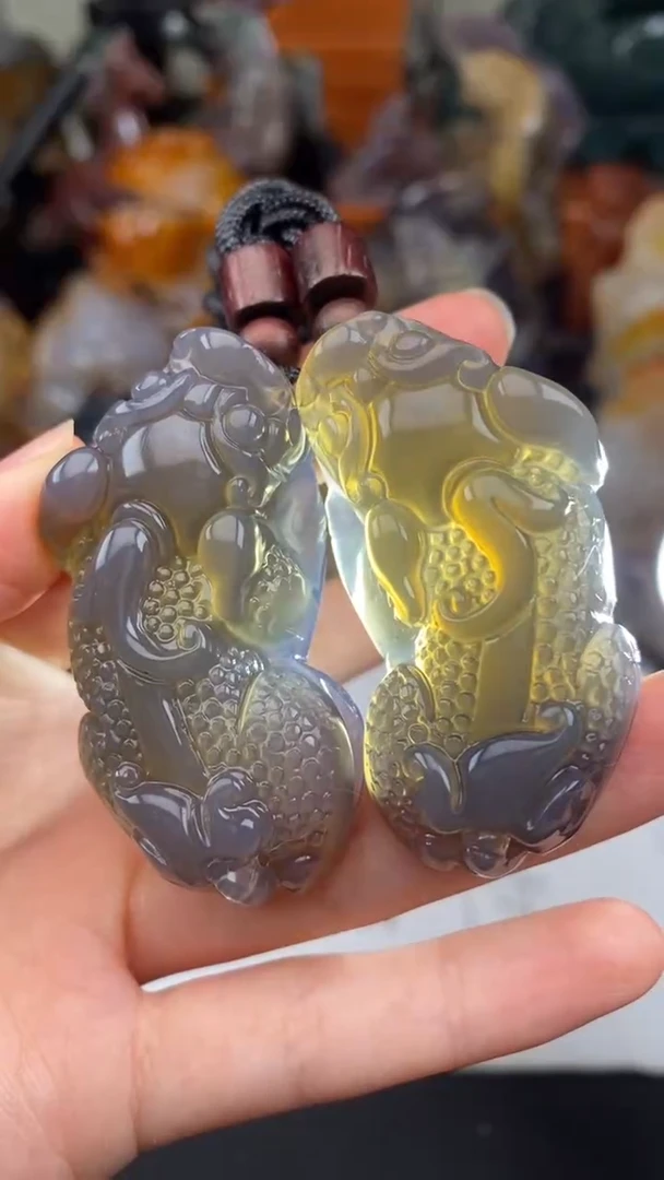 玛瑙/玉髓颈饰未镶嵌藝**術AA