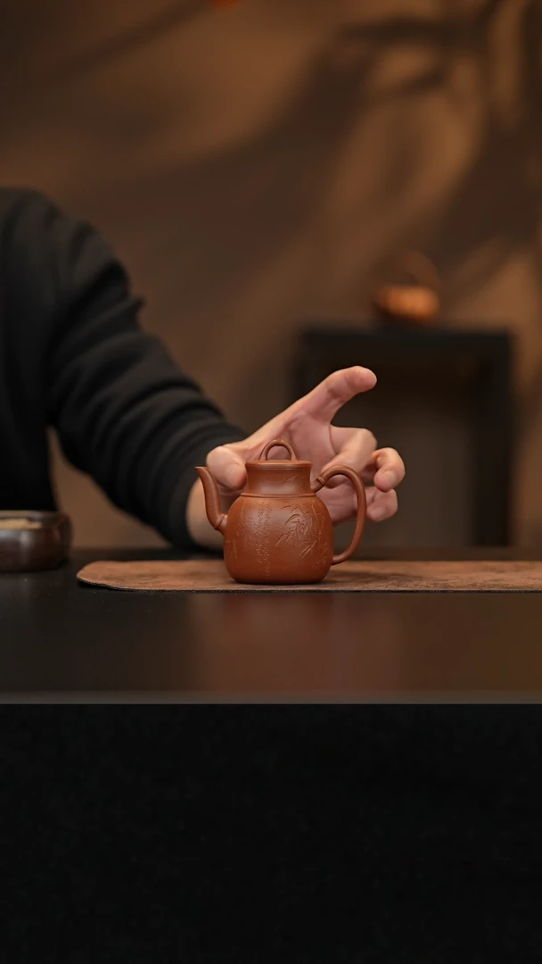 【闪购商品】紫砂茶壶允禾斋 朱泥