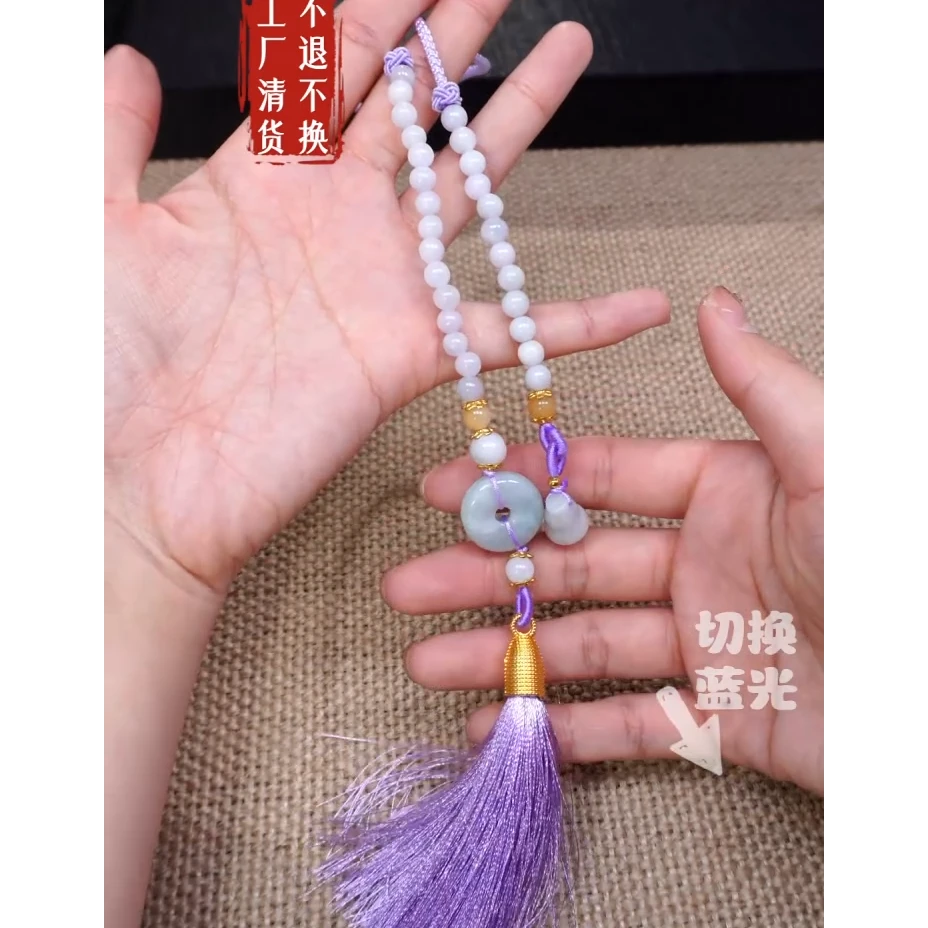 【周二家珠宝】翡翠挂件多样性发其一个别纹裂