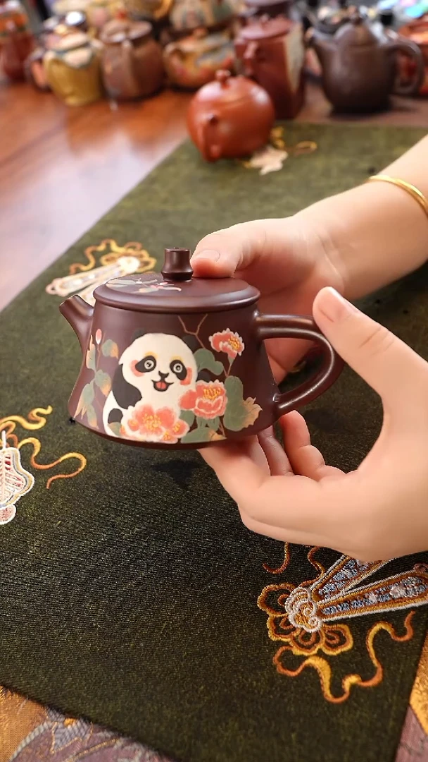茶壶紫砂紫朱泥熊猫汉瓦壶