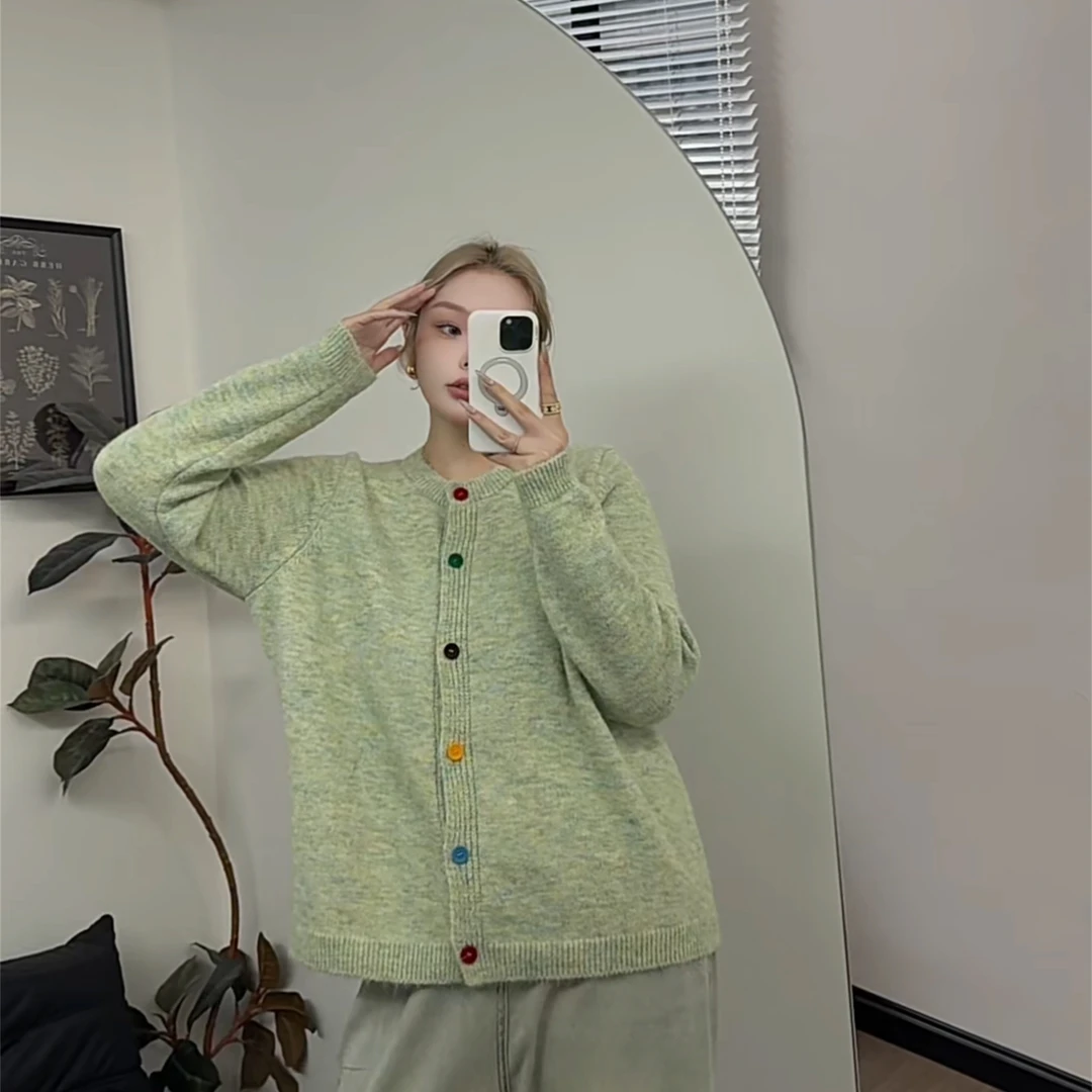 【瘦瘦】设计感彩色扣子毛衣软糯甜美风长袖针织衫毛衣外套女S0852