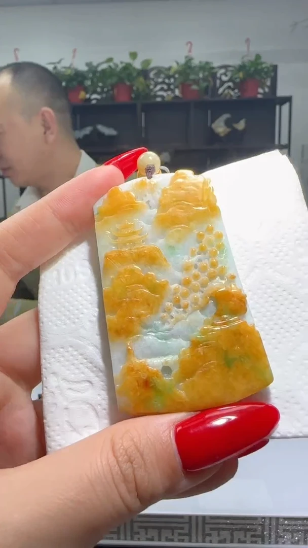 【闪购商品】翡翠颈饰未镶嵌天然翡翠A货吊坠