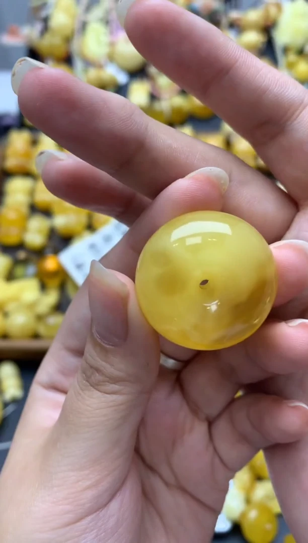 未镶嵌琥珀珠宝奇石095琥珀蜜蜡花粉有纹小坑介意勿拍