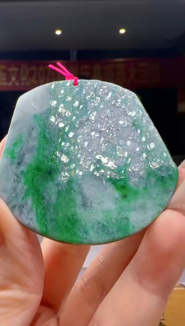 翡翠未镶嵌颈饰YJ@@WS1WX35823