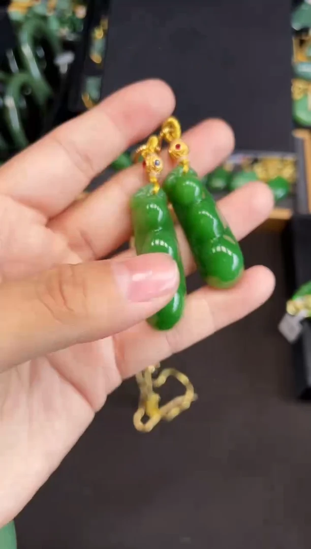 【闪购商品】和田玉吊坠18K金镶嵌45MM 多样性发一