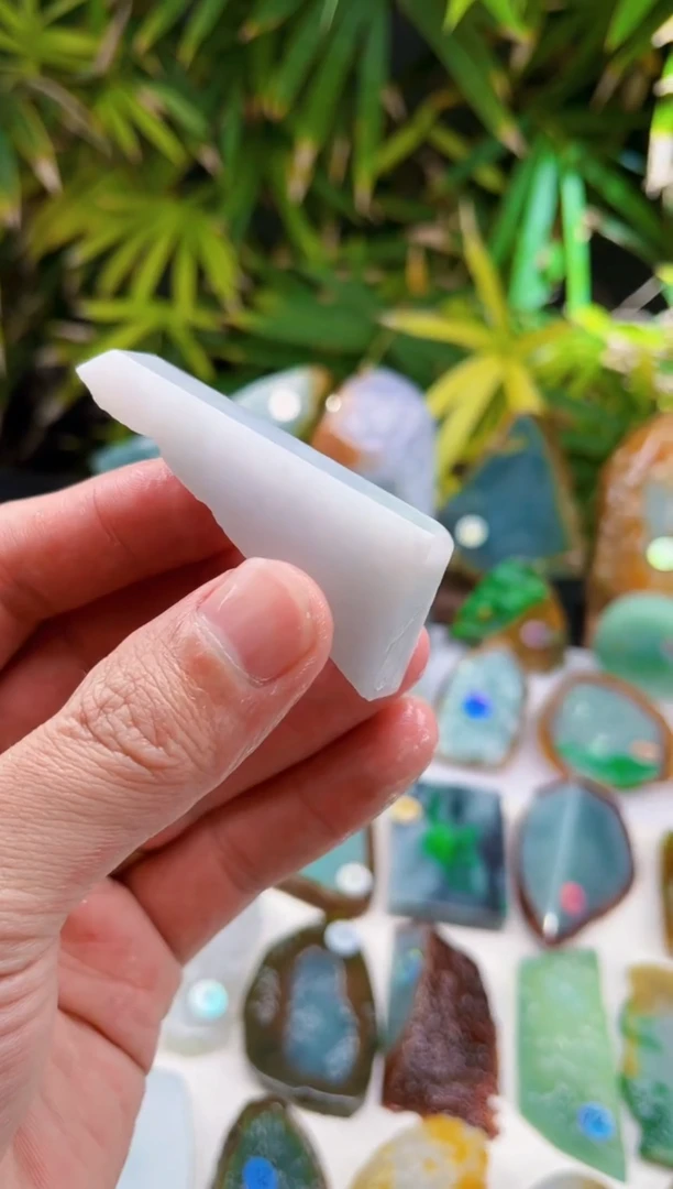 未镶嵌定制翡翠1