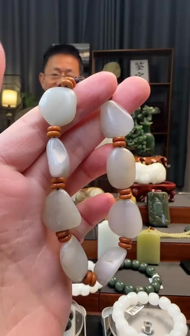 吊坠(不含链)未镶嵌和田玉手串