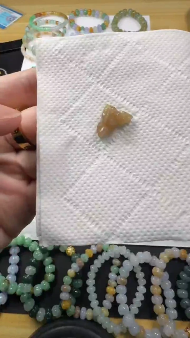 颈饰未镶嵌翡翠【闪购商品】 天然翡翠