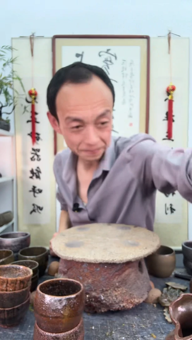 【闪购商品】红色宝瓶180毫升非遗技艺