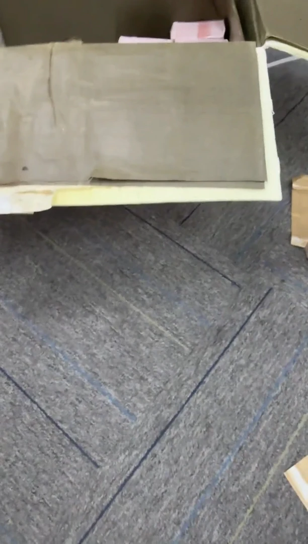 七*饱第四套人民币退市纸币 TU 银行保真鉴定 05D 不挑号