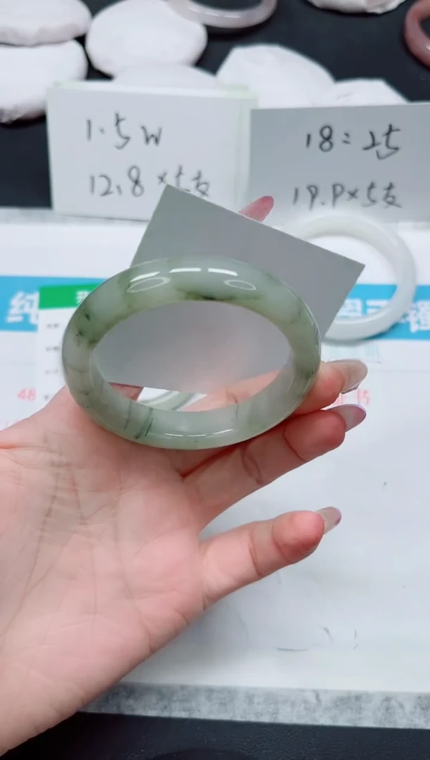石英质玉手镯未镶嵌207-54.4