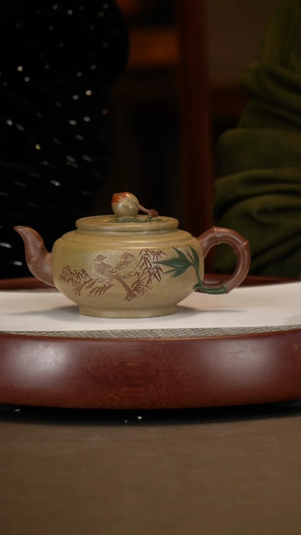 【闪购商品】紫砂茶壶【赵克南】豆青砂寿桃  370CC
