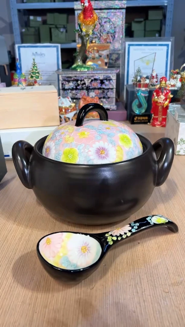 【闪购商品】杯46粉黛大砂锅+大勺子