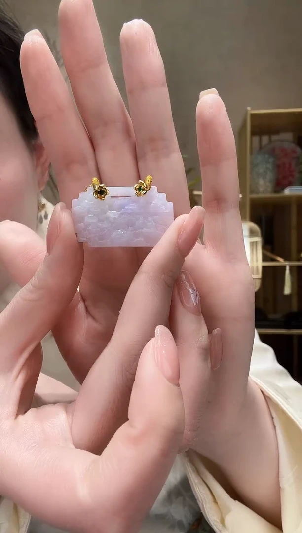 【闪购商品】翡翠颈饰未镶嵌吊坠