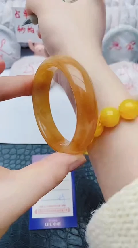 未镶嵌手镯石英质玉x184+55-56