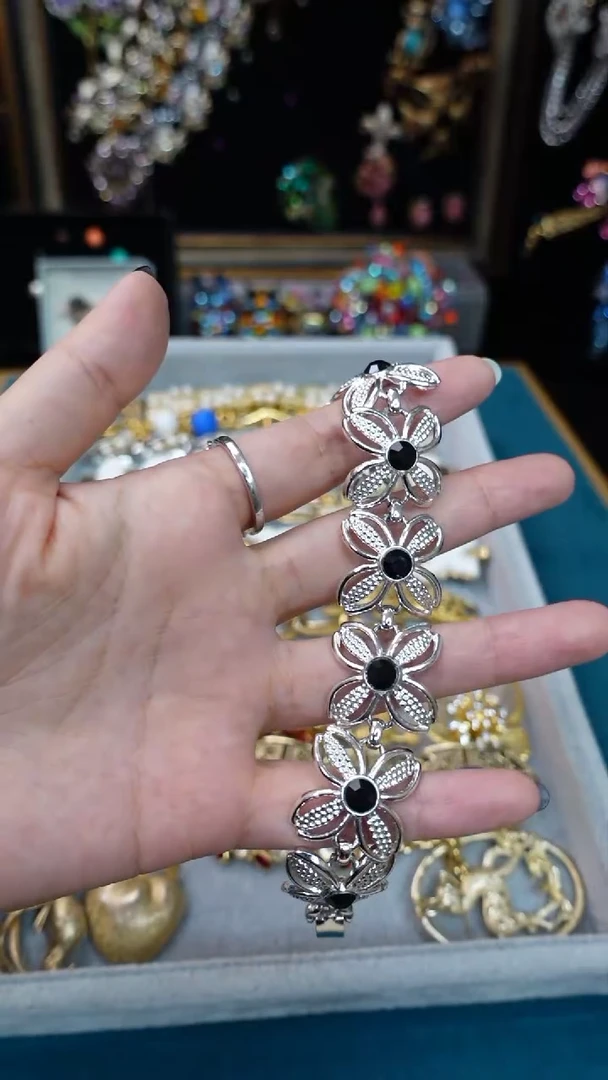 合金石英石金*梦花花手链