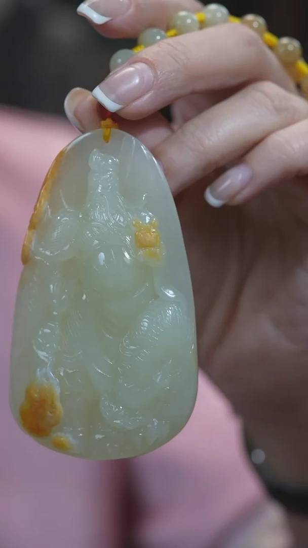 颈饰未镶嵌和田玉关公