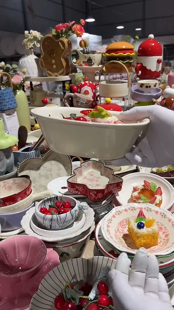 陶瓷奶油椭圆深盘微瑕 凑满20元包邮