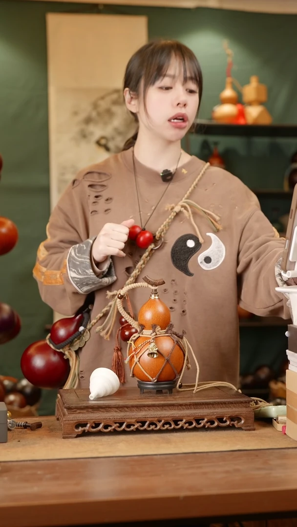 188号精品天然大漆酒葫芦一物一拍~