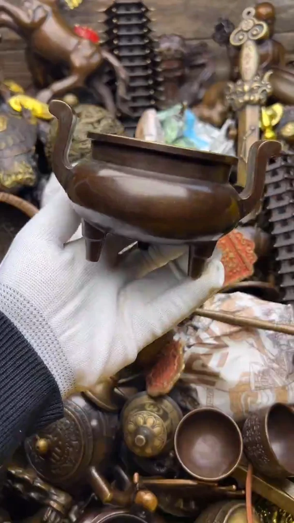 精美铜器，点击下单